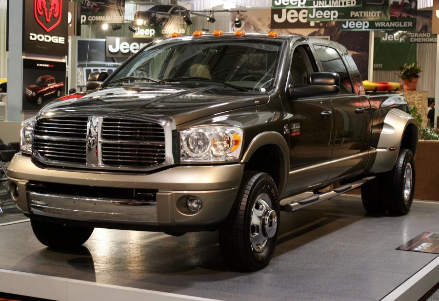  Dodge Ram Heavy Duty 2006 года  (фото 24 из 84)